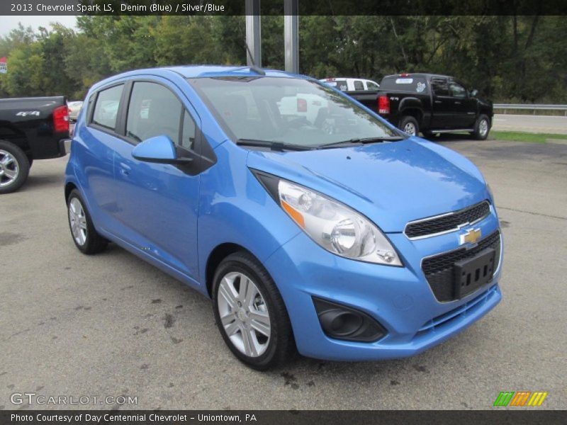 Front 3/4 View of 2013 Spark LS