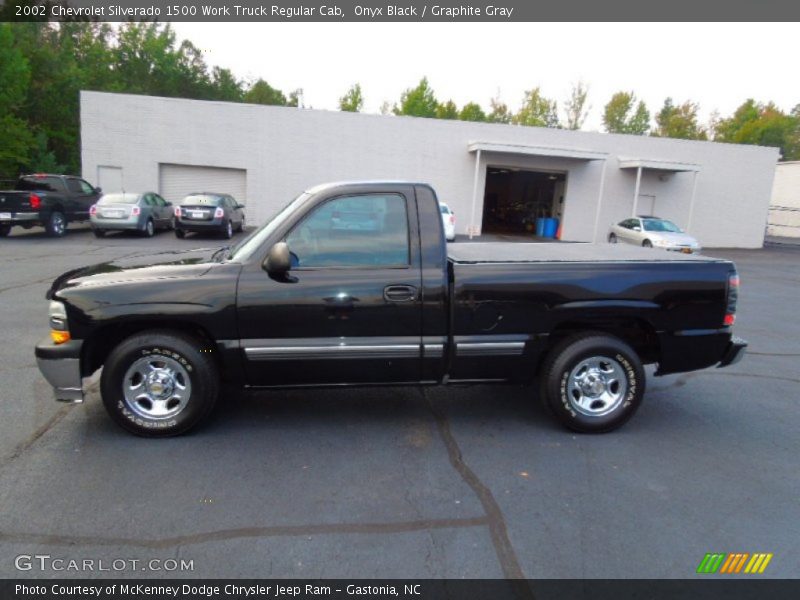 Onyx Black / Graphite Gray 2002 Chevrolet Silverado 1500 Work Truck Regular Cab