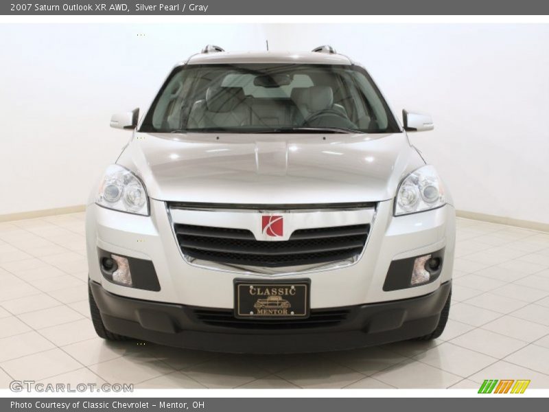 Silver Pearl / Gray 2007 Saturn Outlook XR AWD