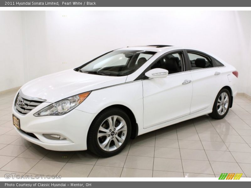 Pearl White / Black 2011 Hyundai Sonata Limited