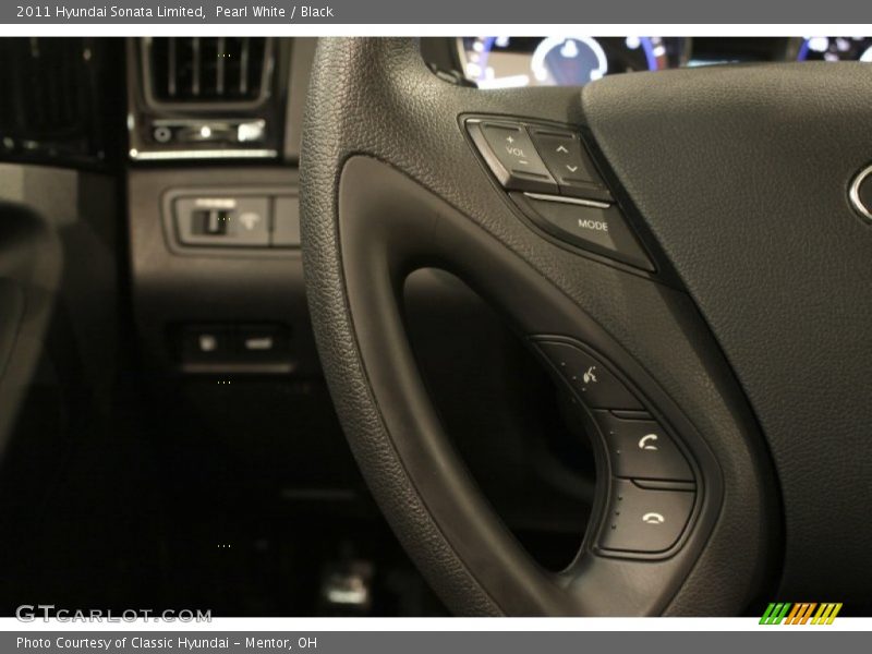Pearl White / Black 2011 Hyundai Sonata Limited