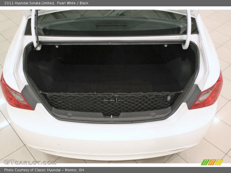 Pearl White / Black 2011 Hyundai Sonata Limited