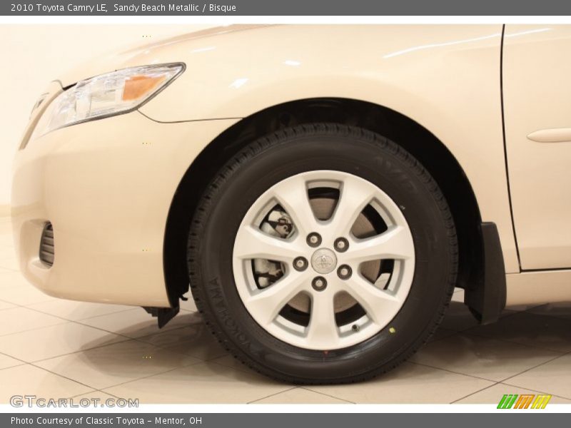 Sandy Beach Metallic / Bisque 2010 Toyota Camry LE