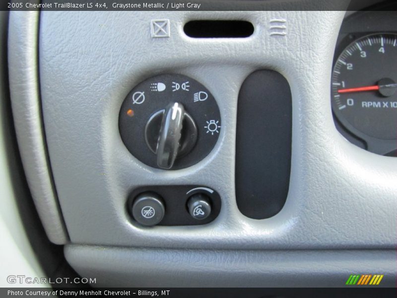Graystone Metallic / Light Gray 2005 Chevrolet TrailBlazer LS 4x4