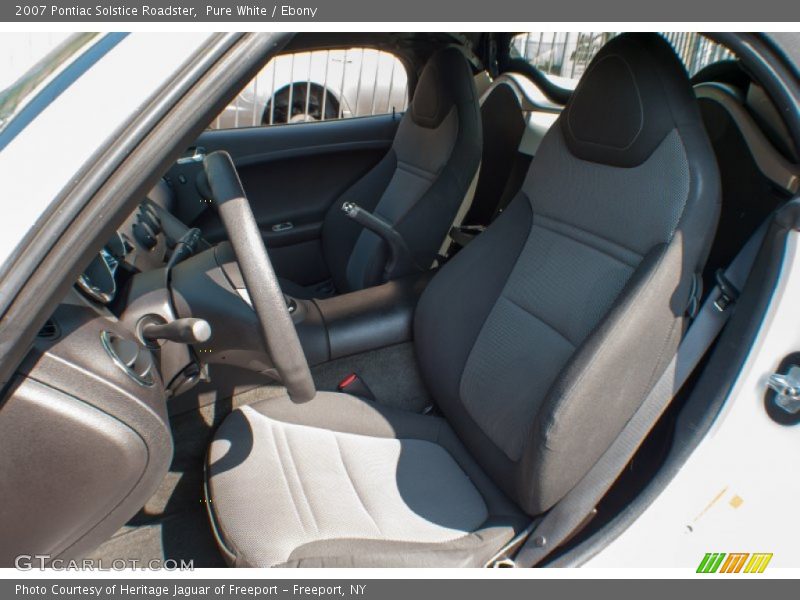 Pure White / Ebony 2007 Pontiac Solstice Roadster