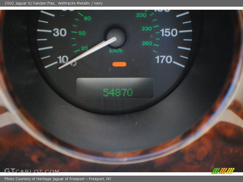 Anthracite Metallic / Ivory 2002 Jaguar XJ Vanden Plas