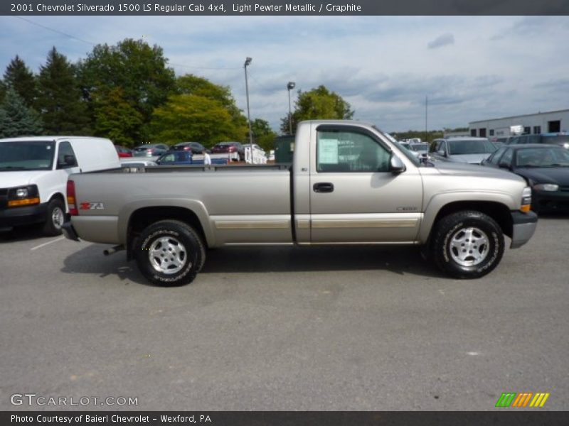 Light Pewter Metallic / Graphite 2001 Chevrolet Silverado 1500 LS Regular Cab 4x4