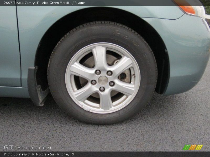 Aloe Green Metallic / Bisque 2007 Toyota Camry LE