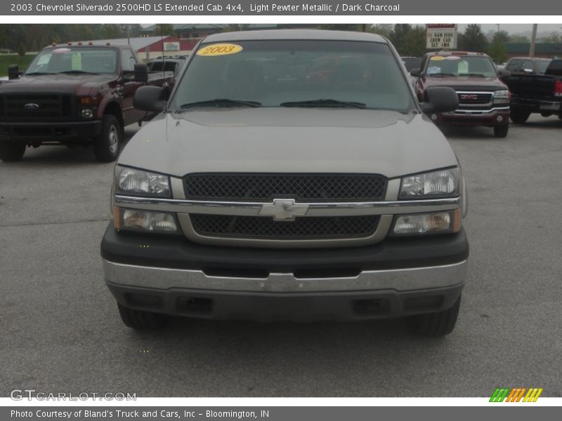 Light Pewter Metallic / Dark Charcoal 2003 Chevrolet Silverado 2500HD LS Extended Cab 4x4