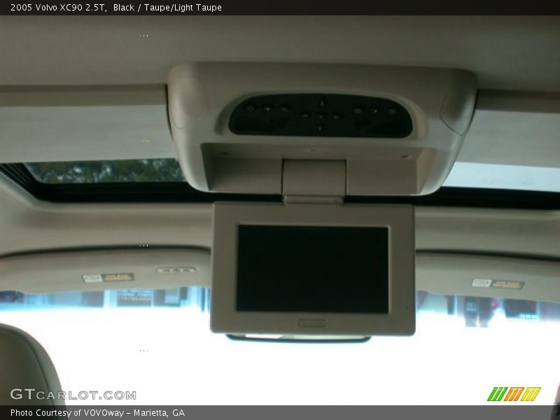 Black / Taupe/Light Taupe 2005 Volvo XC90 2.5T
