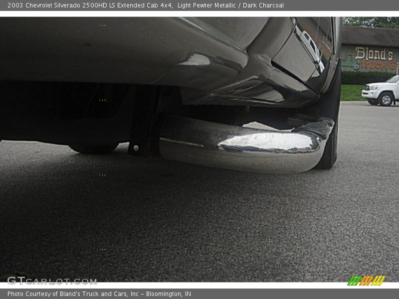 Light Pewter Metallic / Dark Charcoal 2003 Chevrolet Silverado 2500HD LS Extended Cab 4x4