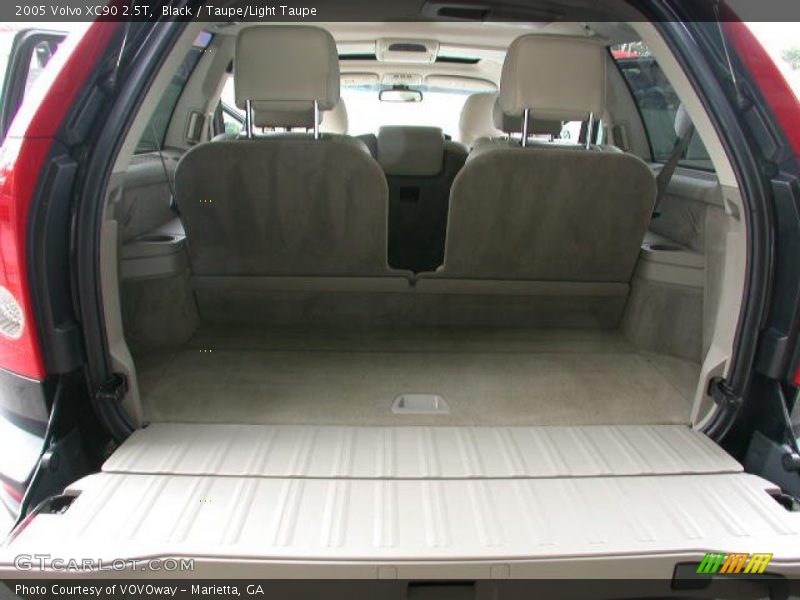 Black / Taupe/Light Taupe 2005 Volvo XC90 2.5T