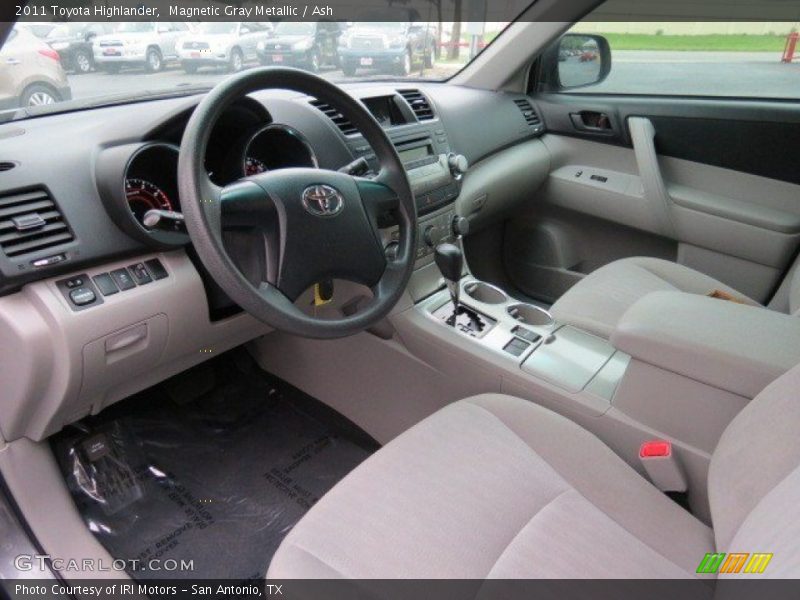 Magnetic Gray Metallic / Ash 2011 Toyota Highlander