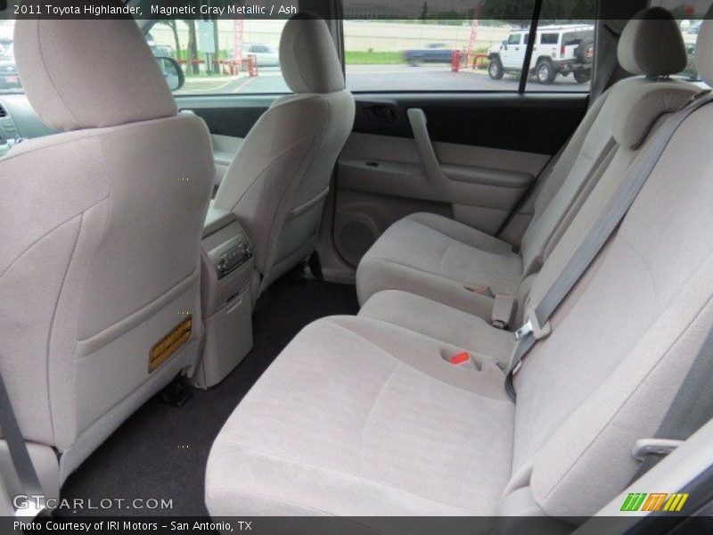 Magnetic Gray Metallic / Ash 2011 Toyota Highlander