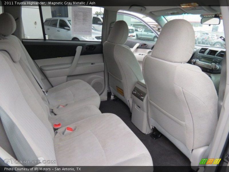 Magnetic Gray Metallic / Ash 2011 Toyota Highlander