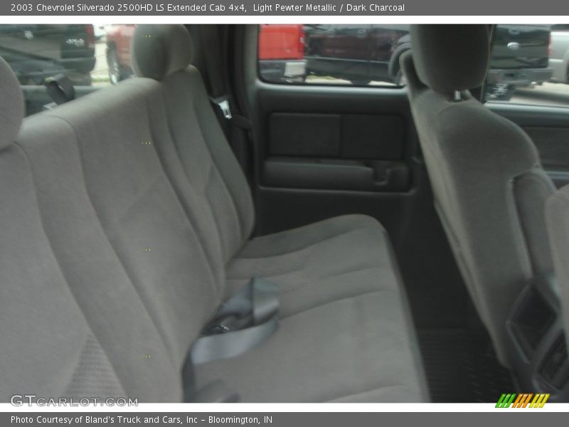 Light Pewter Metallic / Dark Charcoal 2003 Chevrolet Silverado 2500HD LS Extended Cab 4x4