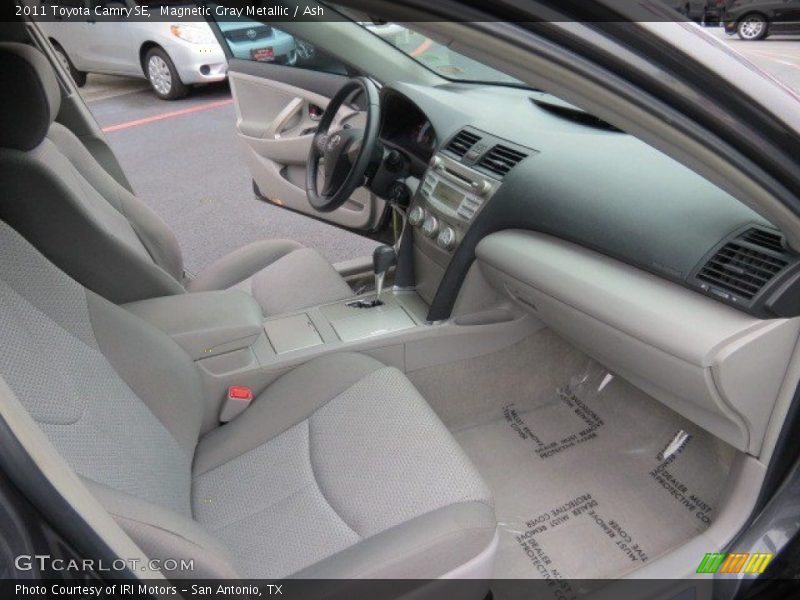Magnetic Gray Metallic / Ash 2011 Toyota Camry SE