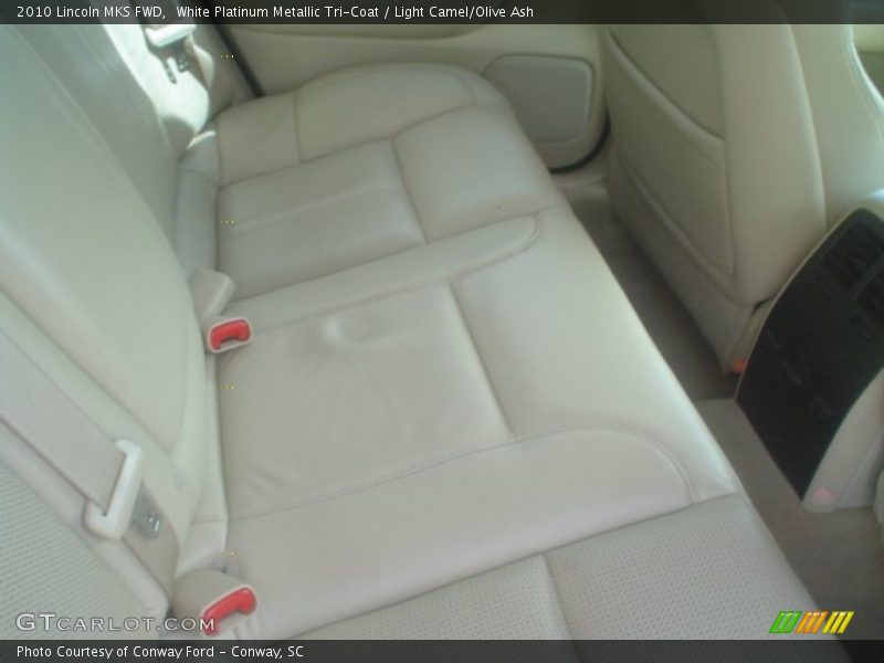 White Platinum Metallic Tri-Coat / Light Camel/Olive Ash 2010 Lincoln MKS FWD