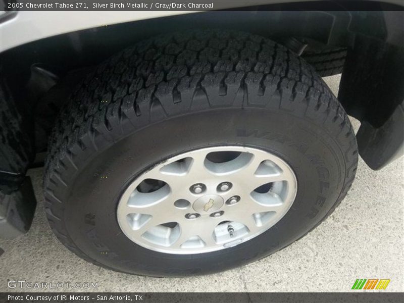 Silver Birch Metallic / Gray/Dark Charcoal 2005 Chevrolet Tahoe Z71