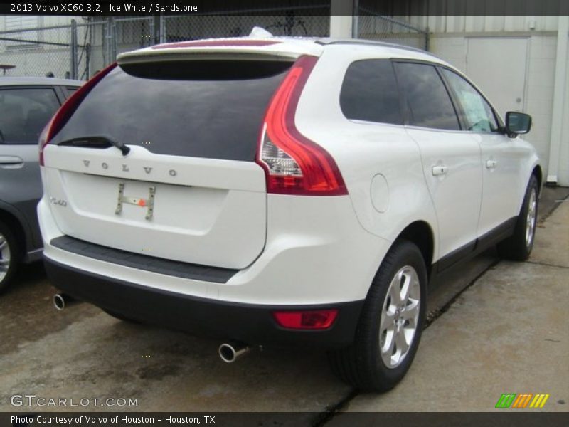 Ice White / Sandstone 2013 Volvo XC60 3.2