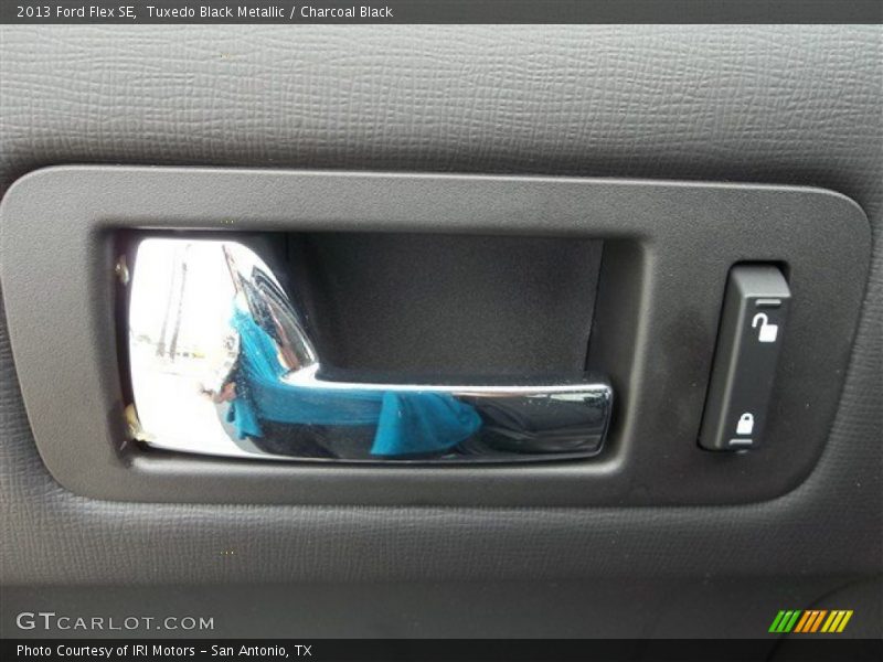 Tuxedo Black Metallic / Charcoal Black 2013 Ford Flex SE