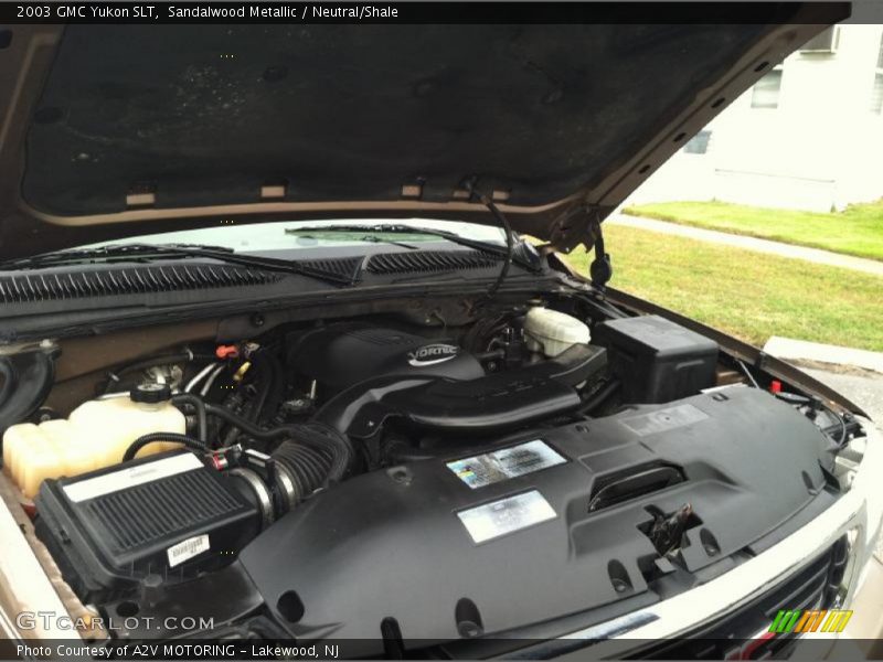 Sandalwood Metallic / Neutral/Shale 2003 GMC Yukon SLT