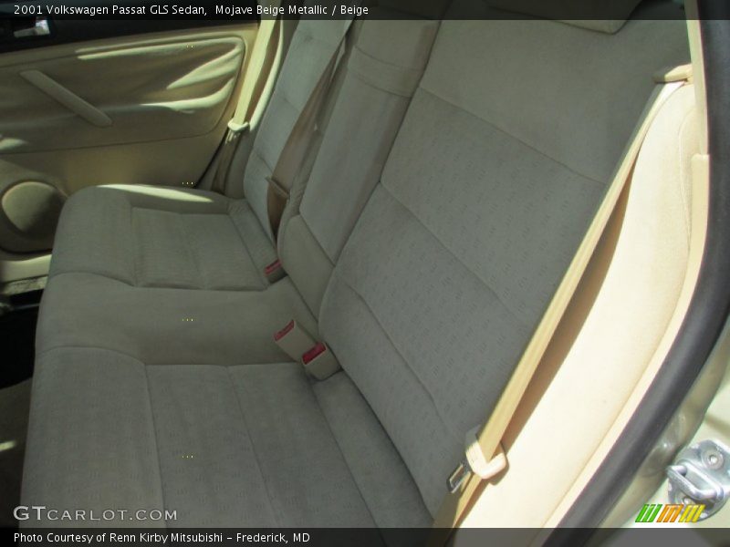 Mojave Beige Metallic / Beige 2001 Volkswagen Passat GLS Sedan