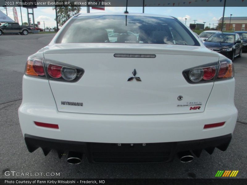 Exhaust of 2013 Lancer Evolution MR