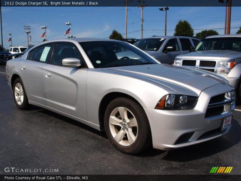 Bright Silver Metallic / Black 2012 Dodge Charger SE