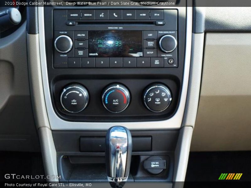 Controls of 2010 Caliber Mainstreet