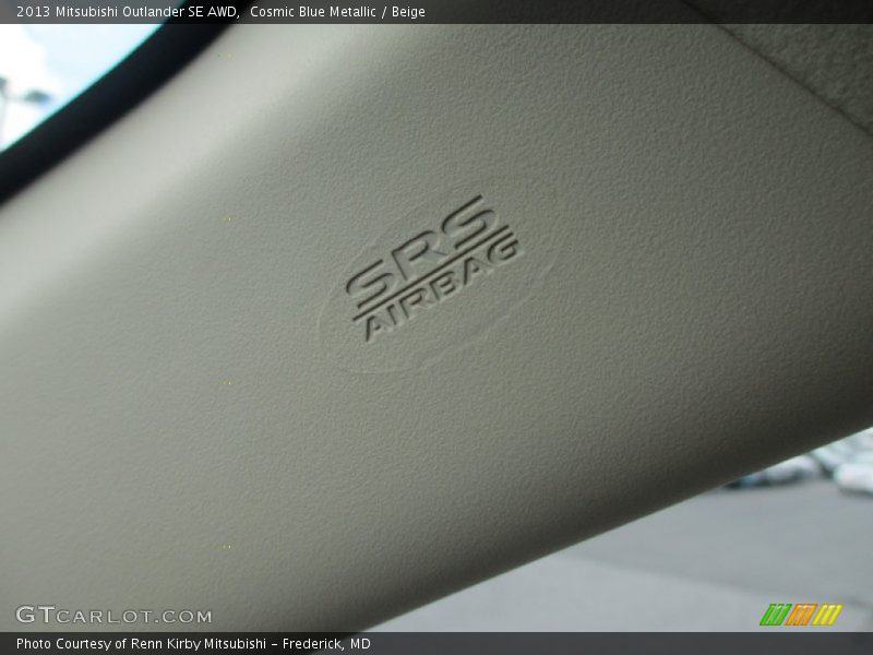 Cosmic Blue Metallic / Beige 2013 Mitsubishi Outlander SE AWD