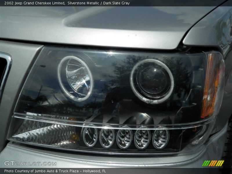 Silverstone Metallic / Dark Slate Gray 2002 Jeep Grand Cherokee Limited