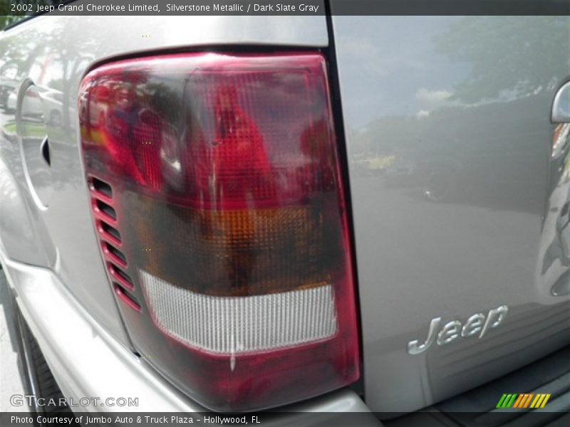 Silverstone Metallic / Dark Slate Gray 2002 Jeep Grand Cherokee Limited