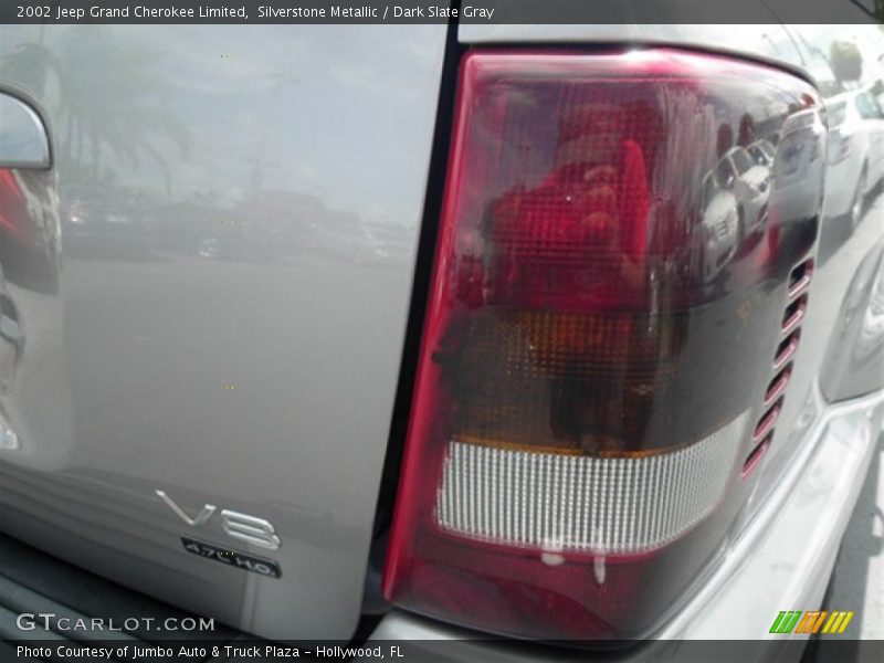Silverstone Metallic / Dark Slate Gray 2002 Jeep Grand Cherokee Limited