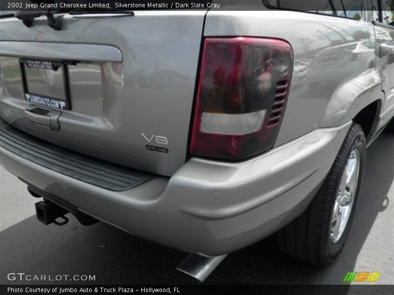 Silverstone Metallic / Dark Slate Gray 2002 Jeep Grand Cherokee Limited