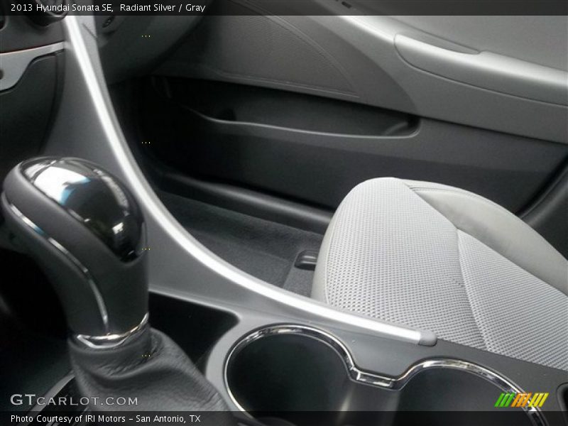 Radiant Silver / Gray 2013 Hyundai Sonata SE