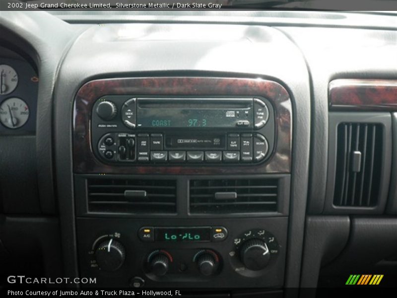 Silverstone Metallic / Dark Slate Gray 2002 Jeep Grand Cherokee Limited