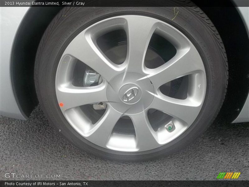 Silver / Gray 2013 Hyundai Elantra Limited