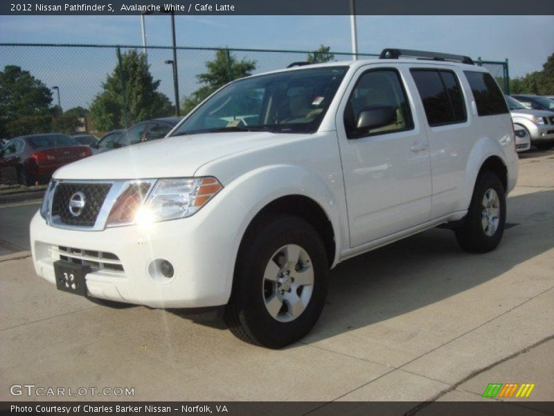 Avalanche White / Cafe Latte 2012 Nissan Pathfinder S