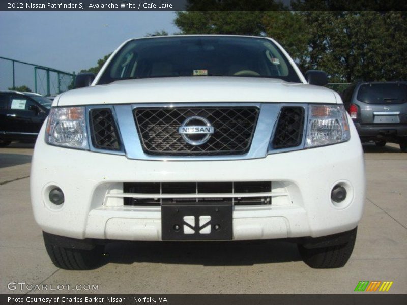 Avalanche White / Cafe Latte 2012 Nissan Pathfinder S