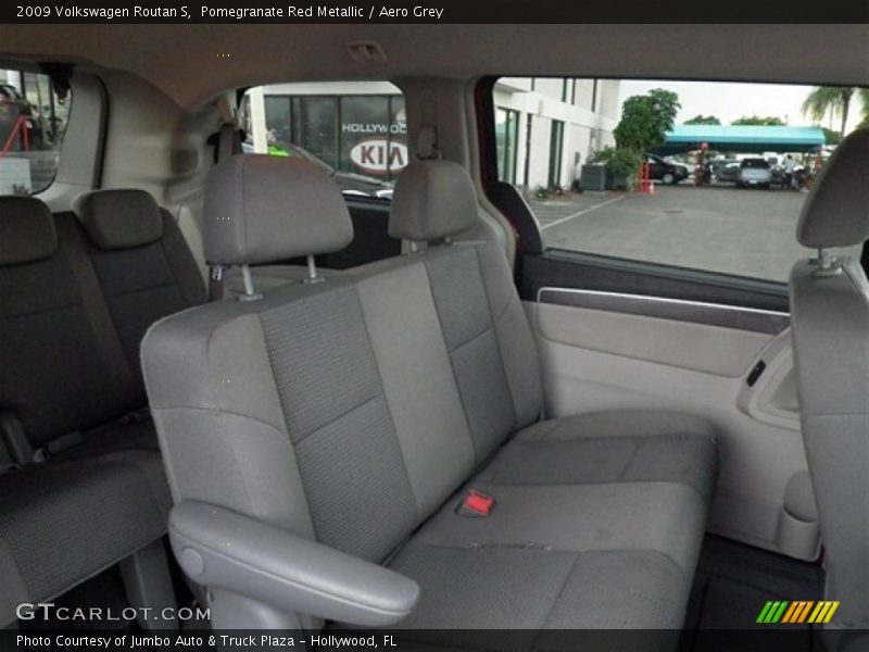 Pomegranate Red Metallic / Aero Grey 2009 Volkswagen Routan S