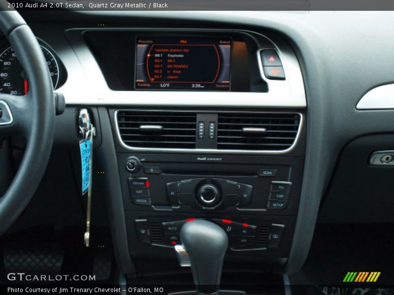 Quartz Gray Metallic / Black 2010 Audi A4 2.0T Sedan