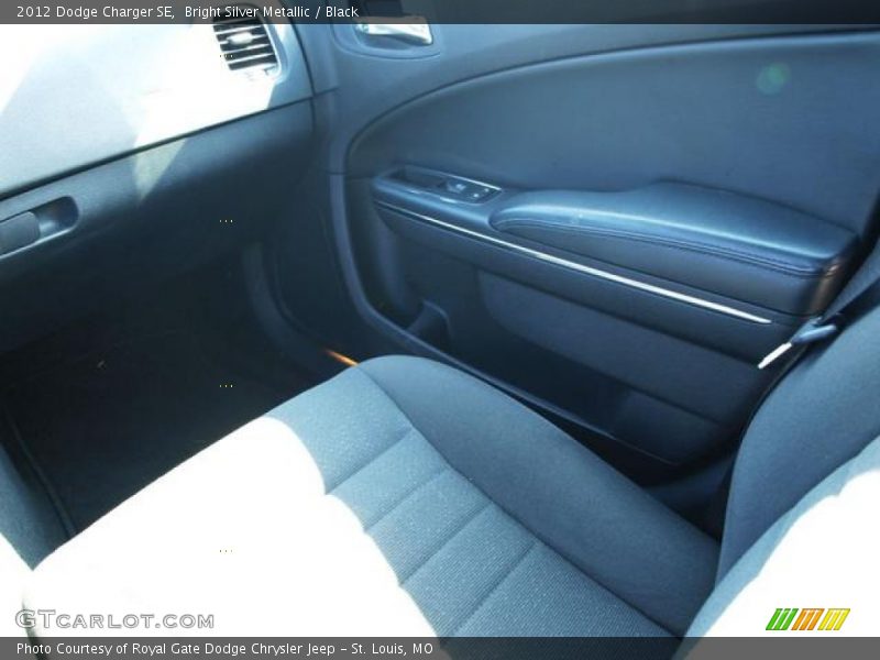 Bright Silver Metallic / Black 2012 Dodge Charger SE
