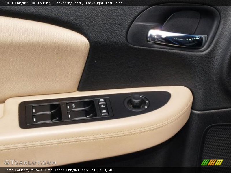 Blackberry Pearl / Black/Light Frost Beige 2011 Chrysler 200 Touring