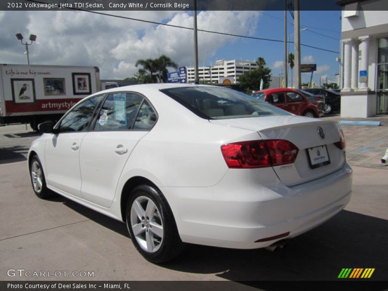 Candy White / Cornsilk Beige 2012 Volkswagen Jetta TDI Sedan