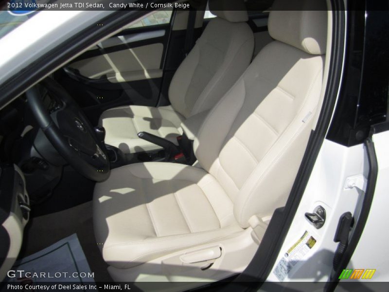Candy White / Cornsilk Beige 2012 Volkswagen Jetta TDI Sedan
