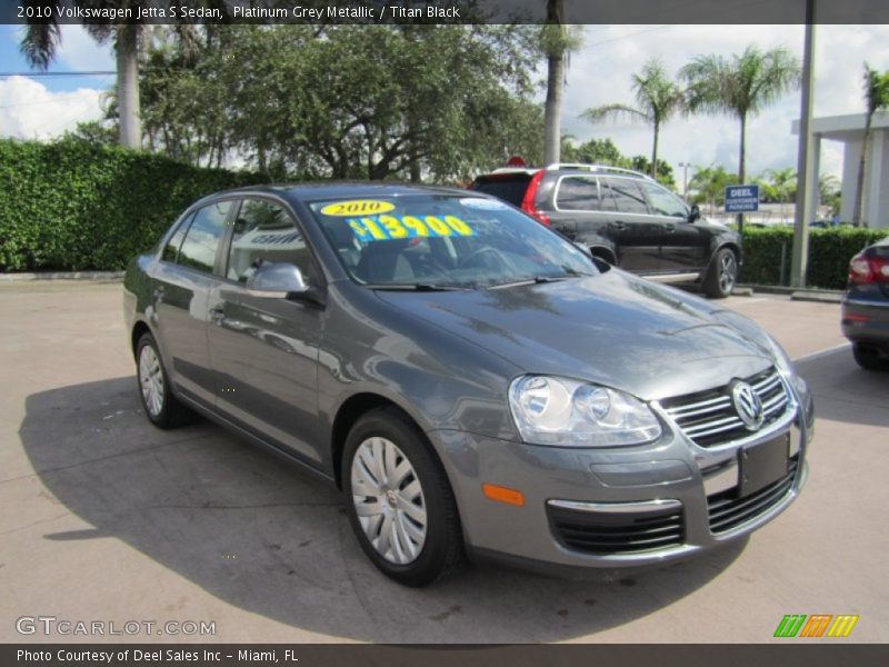 Platinum Grey Metallic / Titan Black 2010 Volkswagen Jetta S Sedan