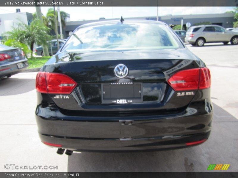 Black / Cornsilk Beige 2012 Volkswagen Jetta SEL Sedan