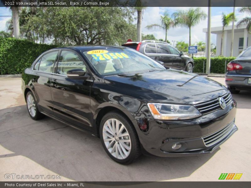 Black / Cornsilk Beige 2012 Volkswagen Jetta SEL Sedan
