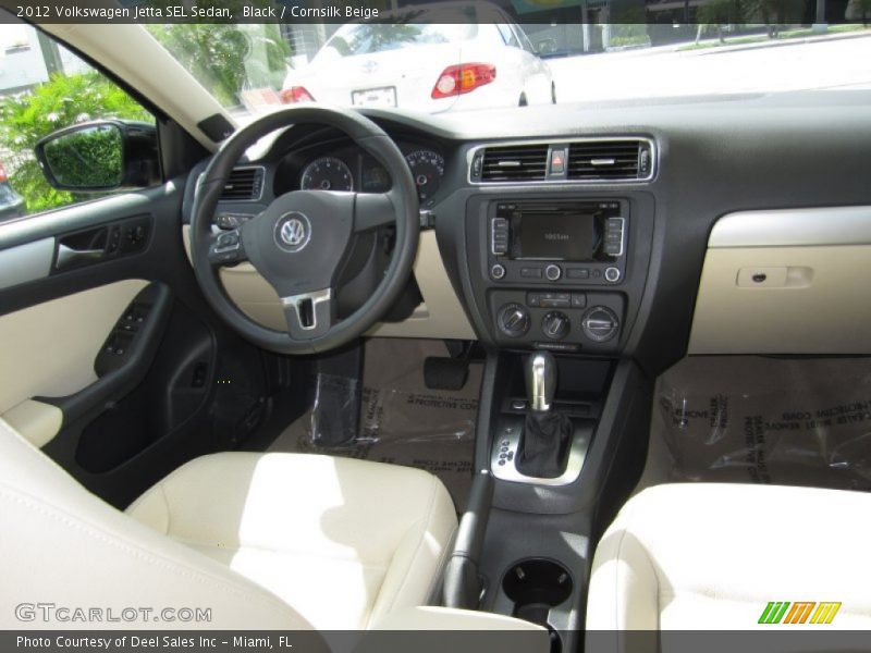 Black / Cornsilk Beige 2012 Volkswagen Jetta SEL Sedan